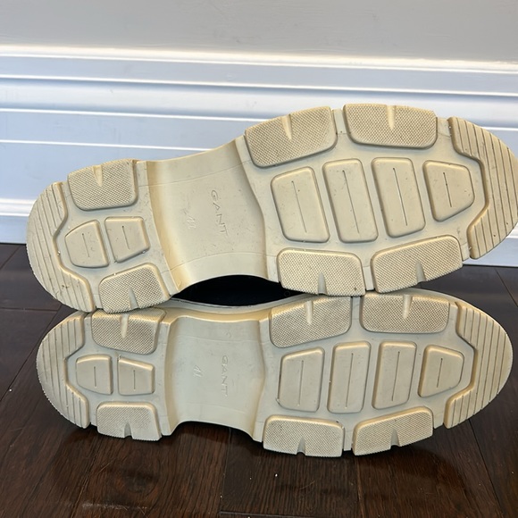 Chelsea boots - Picture 5 of 8